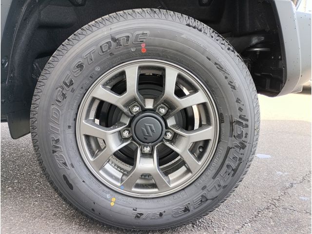 SUZUKI JIMNY NOMADE 2026 Image 31