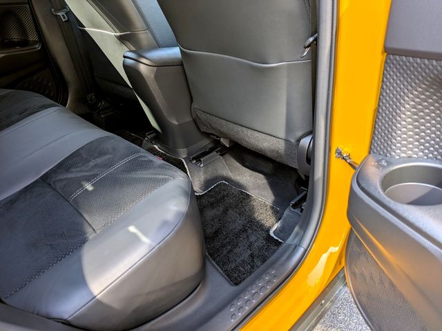 TOYOTA C-HR 2019 Image 31