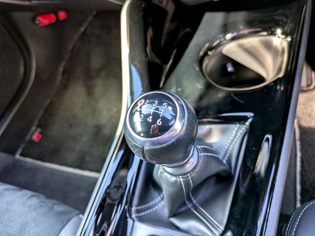 TOYOTA C-HR 2019 Image 31