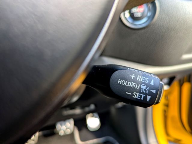 TOYOTA C-HR 2019 Image 31