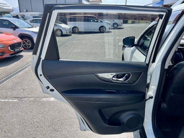 NISSAN X-TRAIL 4WD 2014 Image 31