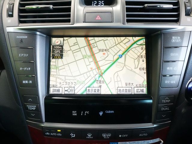 TOYOTA LEXUS LS600H 2012 Image 31