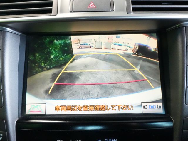 TOYOTA LEXUS LS600H 2012 Image 31