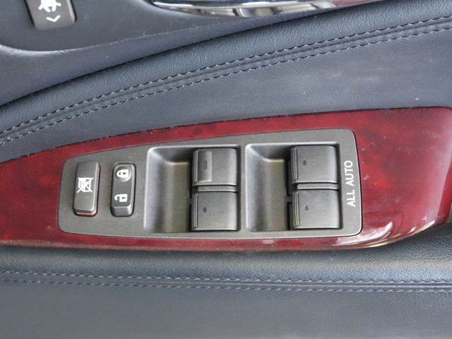 TOYOTA LEXUS LS600H 2012 Image 31