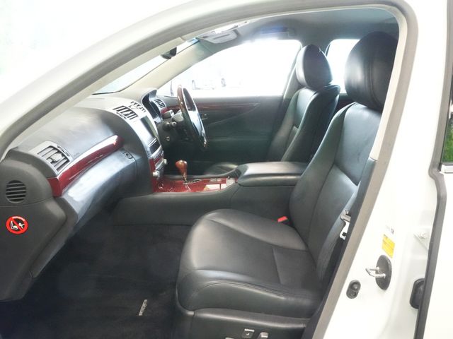 TOYOTA LEXUS LS600H 2012 Image 31