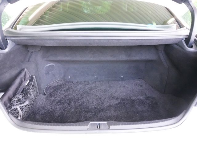 TOYOTA LEXUS LS600H 2012 Image 31