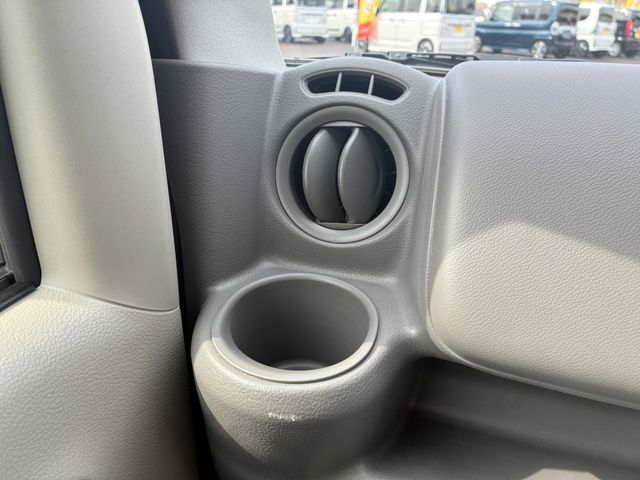 SUZUKI EVERY VAN 4WD 2024 Image 31