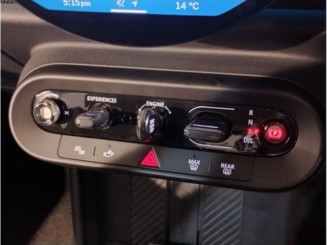 BMW MINI COOPER 5DOOR 2025 Image 31