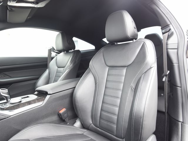 BMW 4SERIES COUPE 2021 Image 31