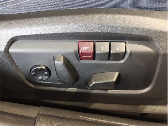 BMW MINI COOPER 5DOOR 2025 Image 31