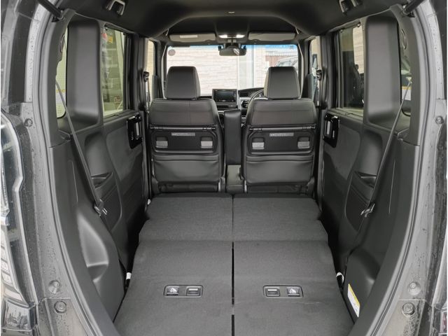 HONDA N BOX CUSTOM 2022 Image 31