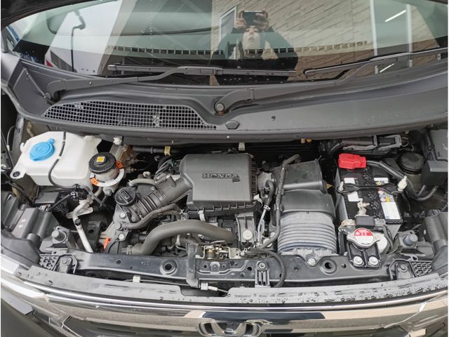 HONDA N BOX CUSTOM 2022 Image 31