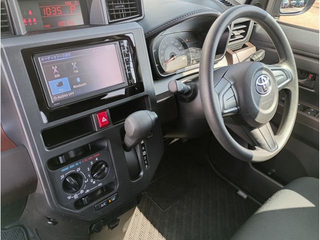 TOYOTA TANK 4WD 2017 Image 31