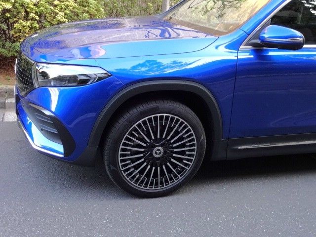 MERCEDES BENZ EQB 2024 Image 31