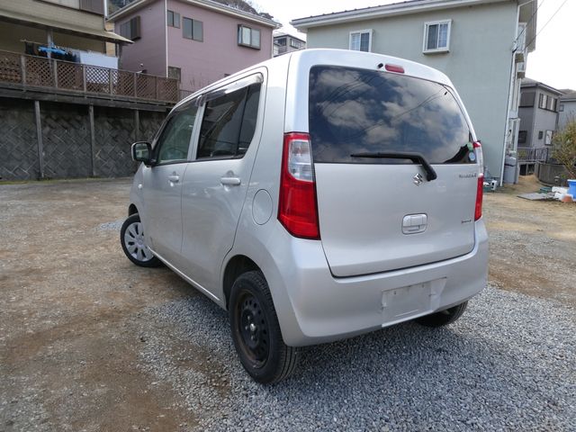 SUZUKI WAGON R 2013 Image 31