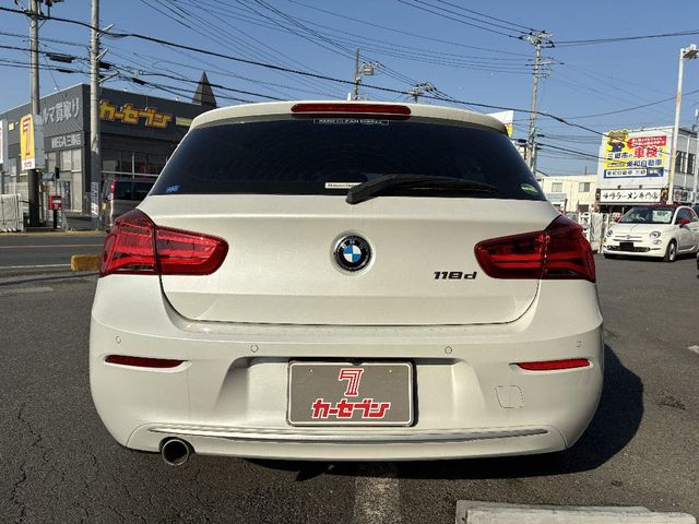 BMW 1SERIES 2019 Image 31