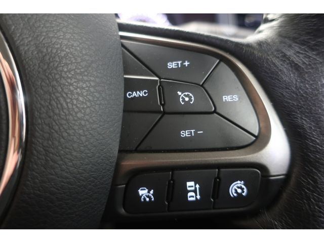 JEEP RENEGADE 2018 Image 31