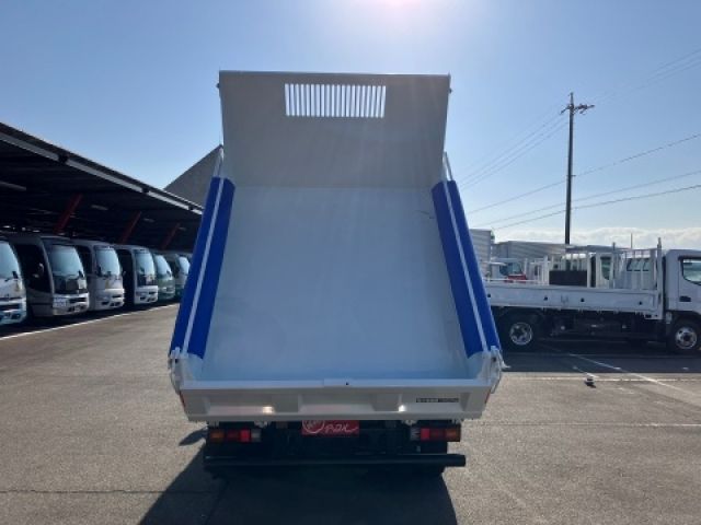 MITSUBISHI CANTER 2016 Image 31