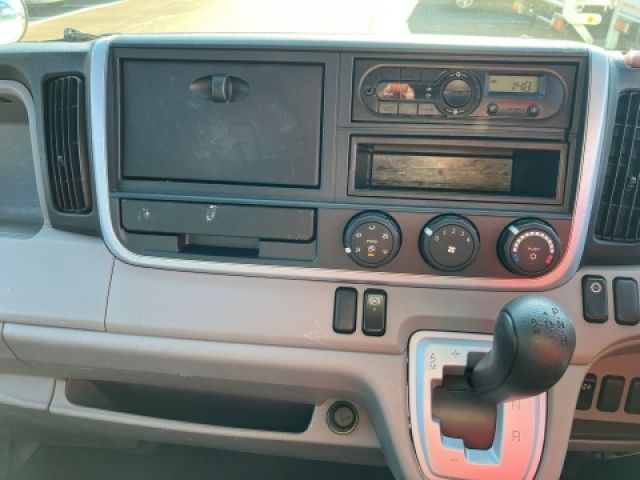 MITSUBISHI CANTER 2016 Image 31