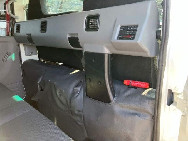 MITSUBISHI CANTER 2016 Image 31