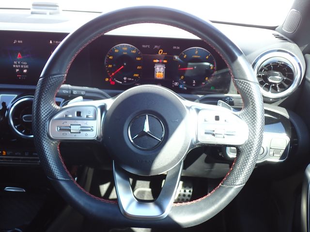 MERCEDES BENZ A CLAS 2021 Image 31