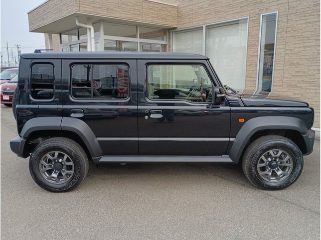 SUZUKI JIMNY NOMADE 2025 Image 31