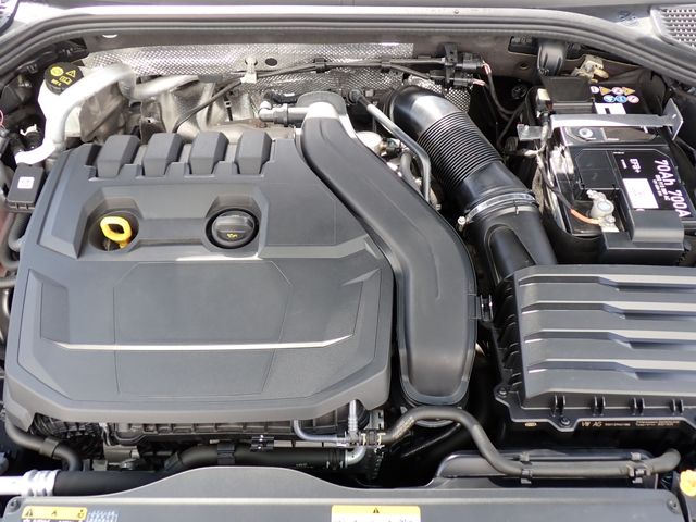 VOLKSWAGEN GOLF 2021 Image 31