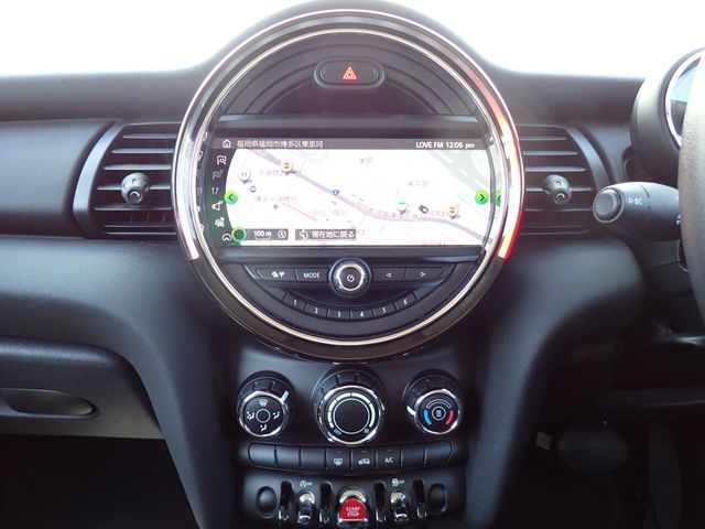 BMW MINI ONE 2019 Image 31