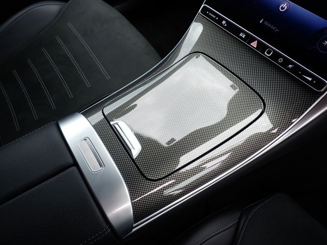 MERCEDES BENZ C CLAS 2022 Image 31