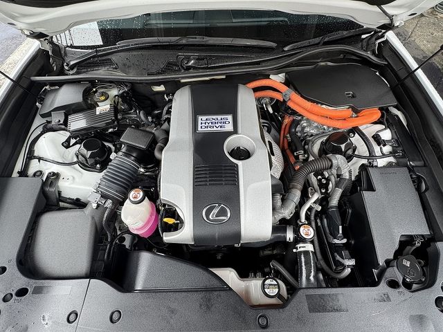 TOYOTA LEXUS GS300H 2018 Image 31