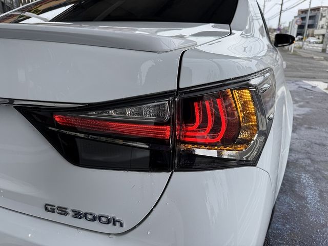 TOYOTA LEXUS GS300H 2018 Image 31