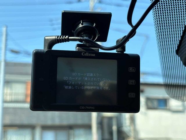 TOYOTA LEXUS IS300H 2017 Image 31