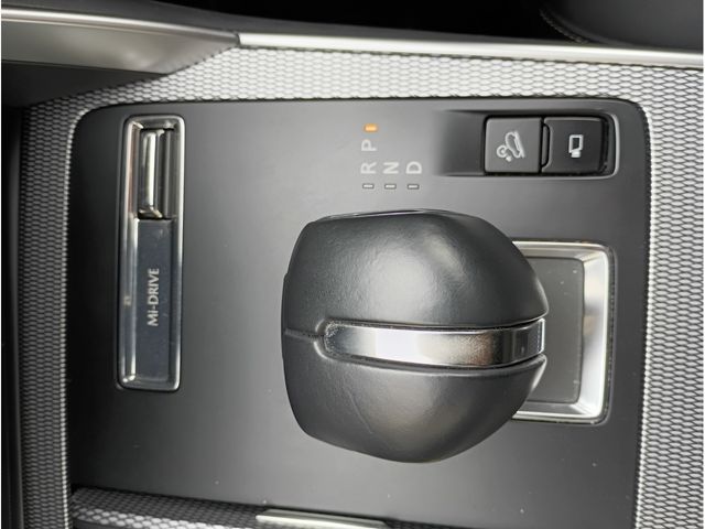 MAZDA CX-60 2023 Image 31