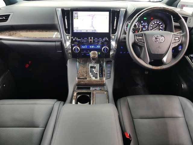 TOYOTA ALPHARD HYBRID 4WD 2023 Image 31