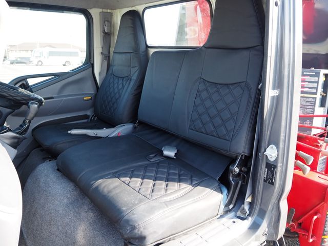 MITSUBISHI CANTER 2014 Image 31