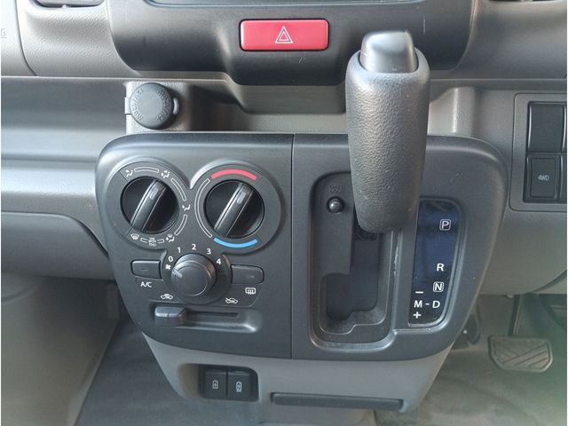 NISSAN NV100 CLIPPER 4WD 2024 Image 31