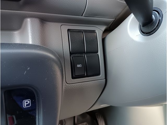 NISSAN NV100 CLIPPER 4WD 2024 Image 31