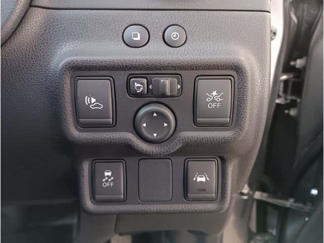 NISSAN NOTE 2018 Image 31