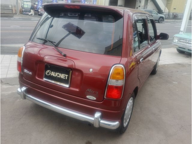 DAIHATSU MIRA GINO 4WD 2000 Image 31