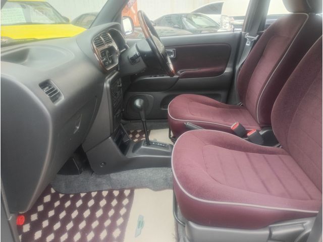 DAIHATSU MIRA GINO 4WD 2000 Image 31