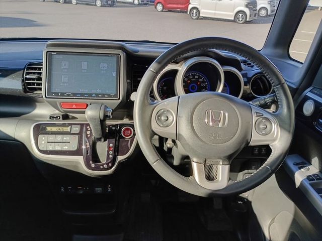 HONDA N BOX CUSTOM 4WD 2016 Image 31