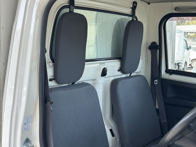 DAIHATSU HIJET TRUCK 4WD 2019 Image 31