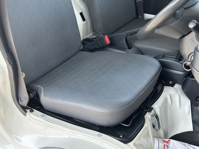 DAIHATSU HIJET TRUCK 4WD 2019 Image 31