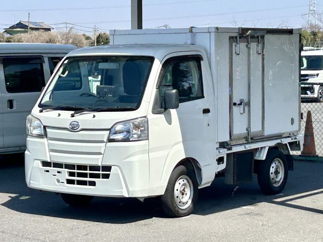 DAIHATSU HIJET TRUCK 4WD 2016 Image 31