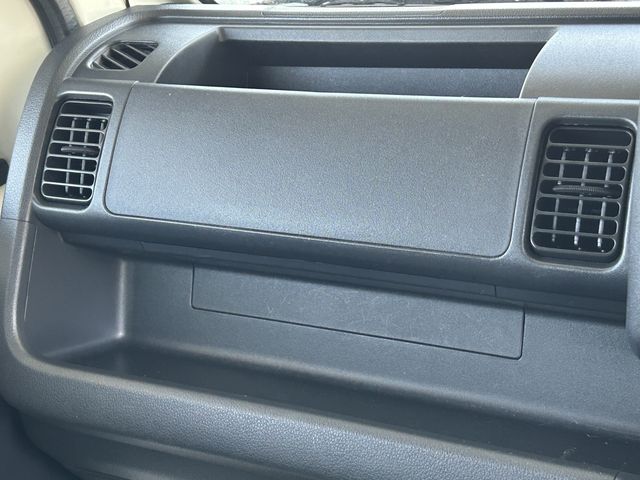 DAIHATSU HIJET TRUCK 4WD 2016 Image 31