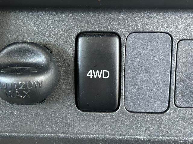 DAIHATSU HIJET TRUCK 4WD 2016 Image 31