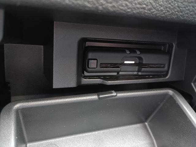 NISSAN SERENA  S-HYBRID 2021 Image 31