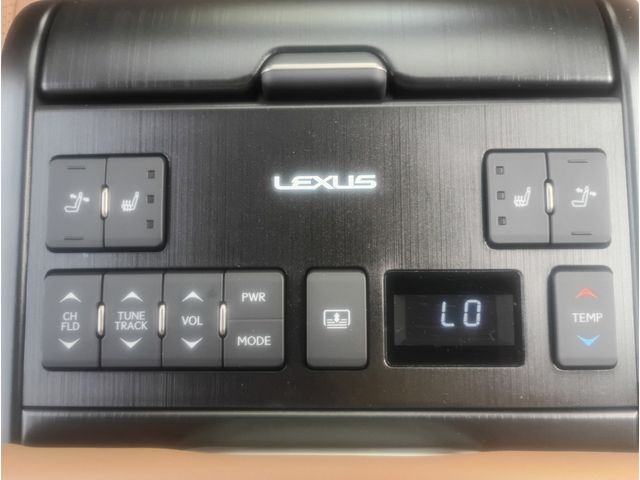 TOYOTA LEXUS ES300H 2021 Image 31