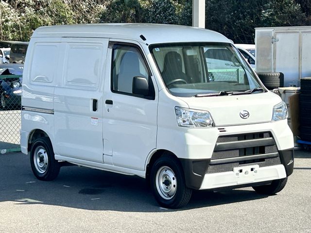 DAIHATSU HIJET CARGO 4WD 2019 Image 31