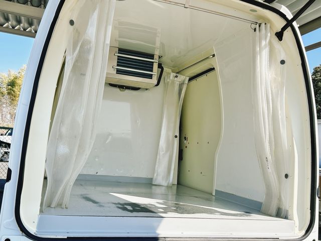 DAIHATSU HIJET CARGO 4WD 2019 Image 31